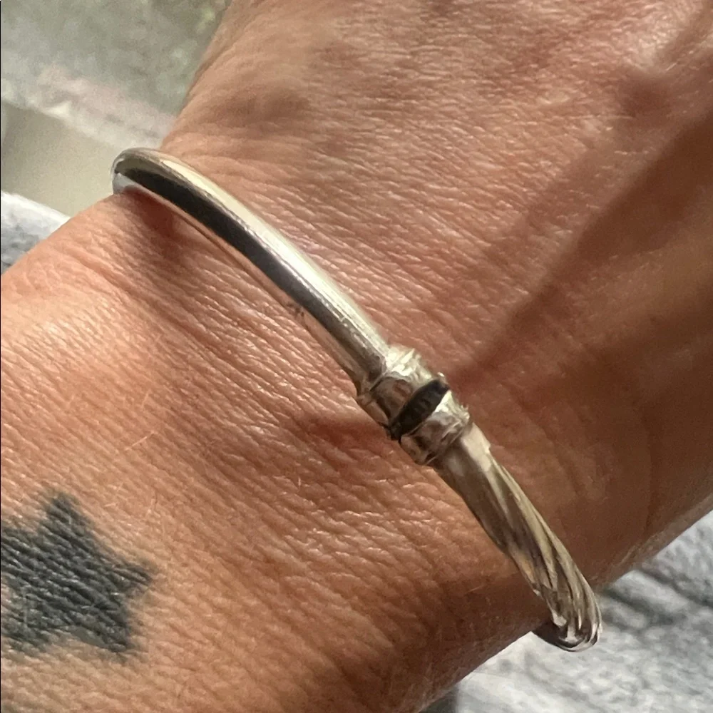 Vintage Silver Bracelet - Picture 8 of 9